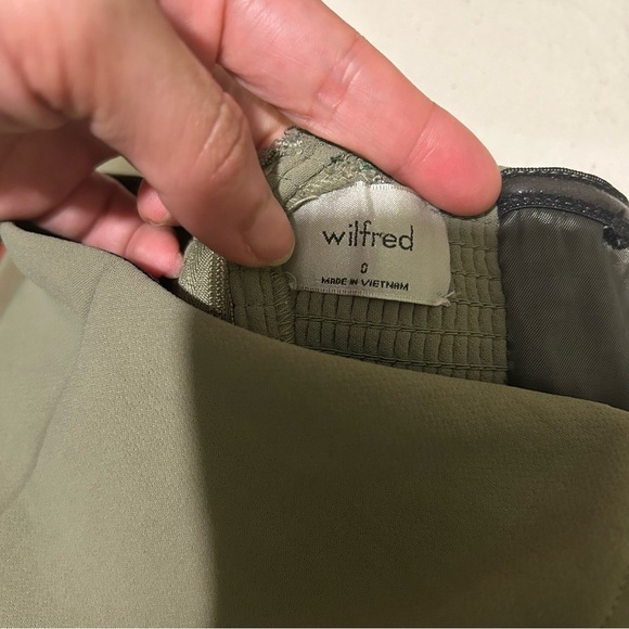 Aritzia Wilfred olive Endless Jumpsuit sz 0 - Picture 6 of 15